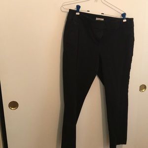 Black crop pants